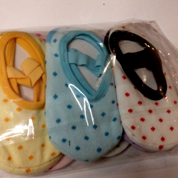 NWT CUNINA 6 PR. BABY TODDLER ANTI SLIP FOOTIES SOCKS 8 - 36M - Picture 8 of 9